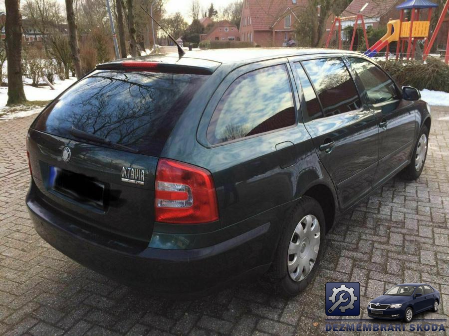 Ansamblu stergatoare skoda octavia 2010