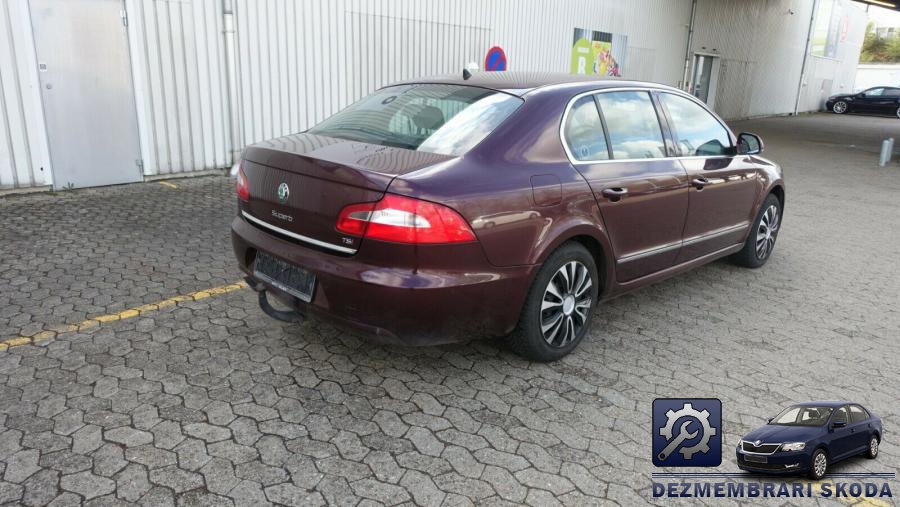 Ansamblu stergatoare skoda superb 2009