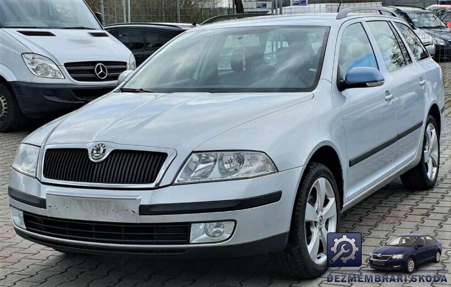 Aripa fata skoda octavia 2010