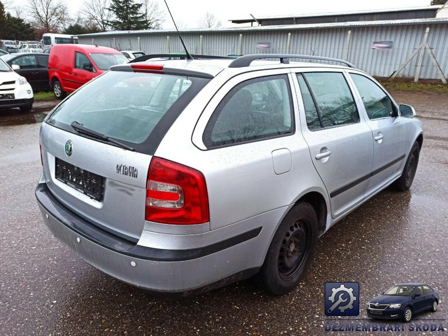 Baie ulei cutie skoda octavia 2012