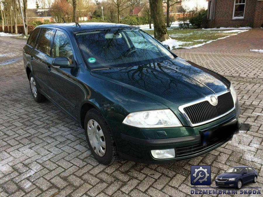 Baie ulei skoda octavia 2010