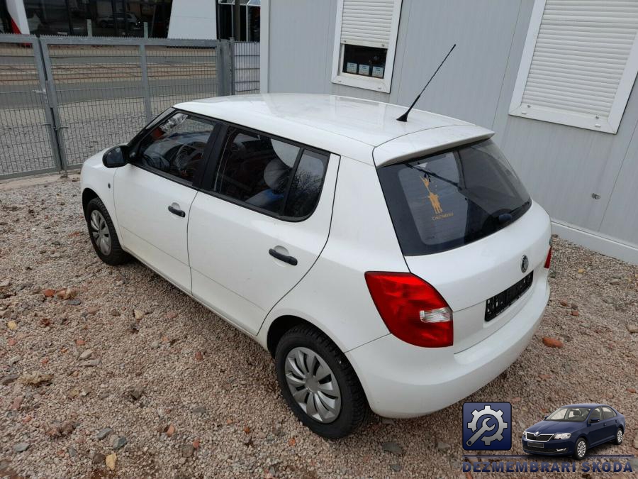 Carlig tractare skoda fabia 2010