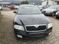 Capac distributie skoda octavia 2010